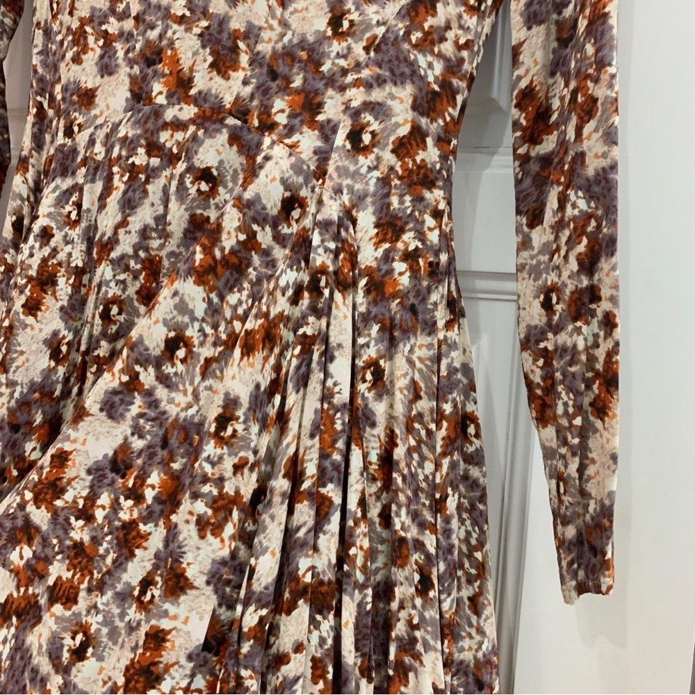 H&M Abstract Print Long Sleeve Dress - Picture 3 of 7